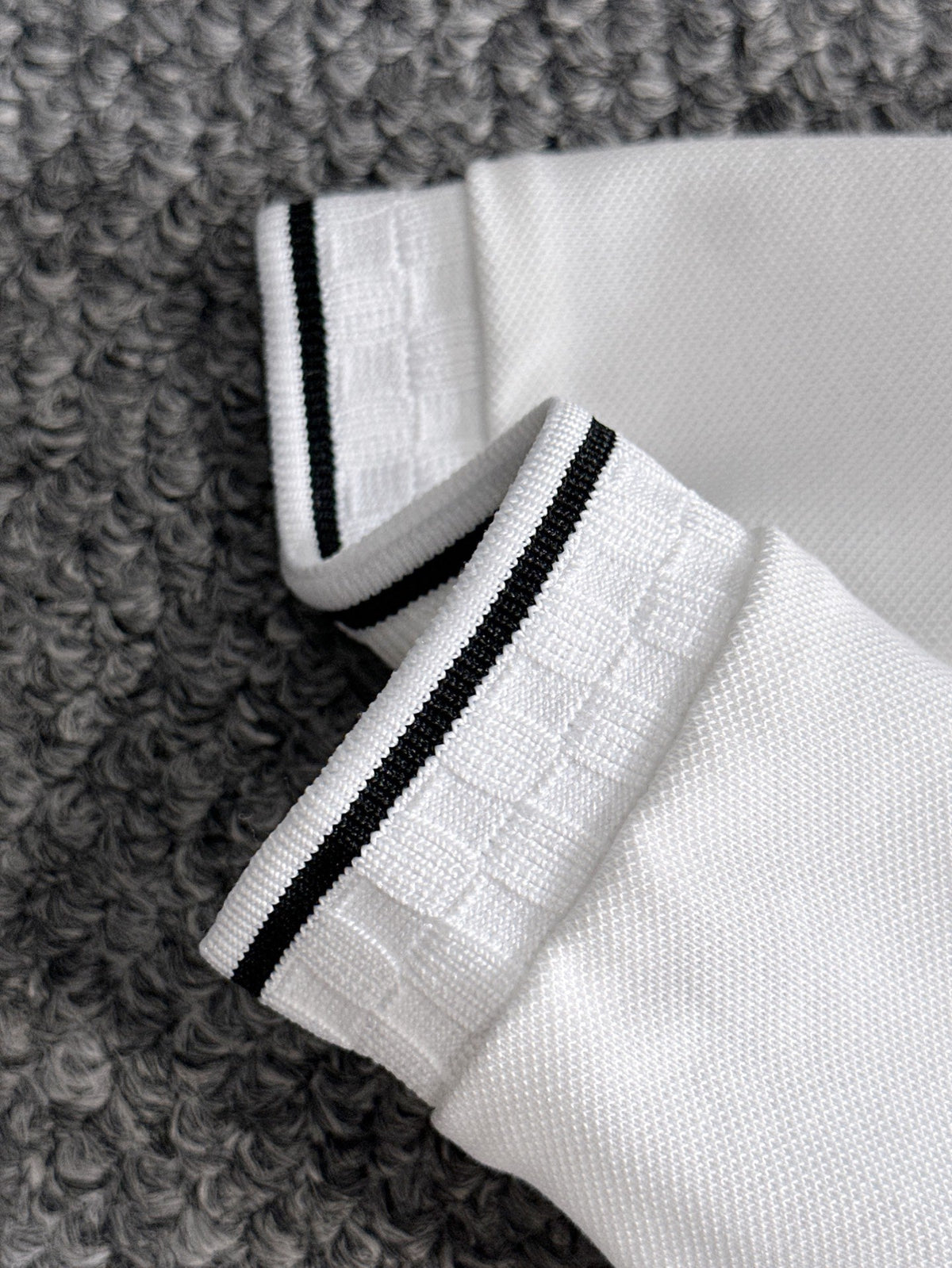 Ralph Lauren Men's Waffle‑Collar Contrast‑Trim Short‑Sleeve Polo Shirt With Black Pony Logo