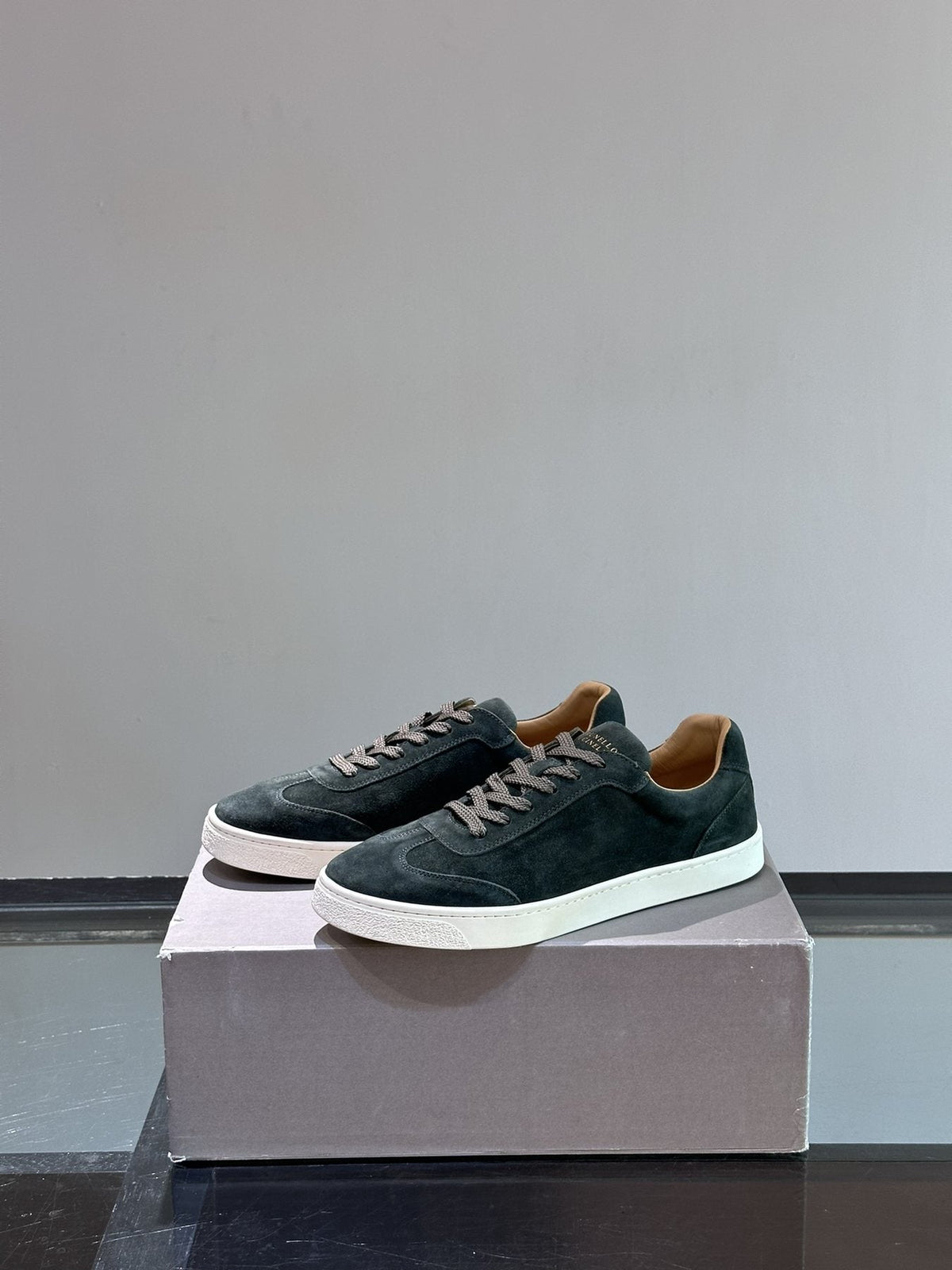 Brunello Cucinelli Men's Low-Top Sneakers - White Rubber Sole